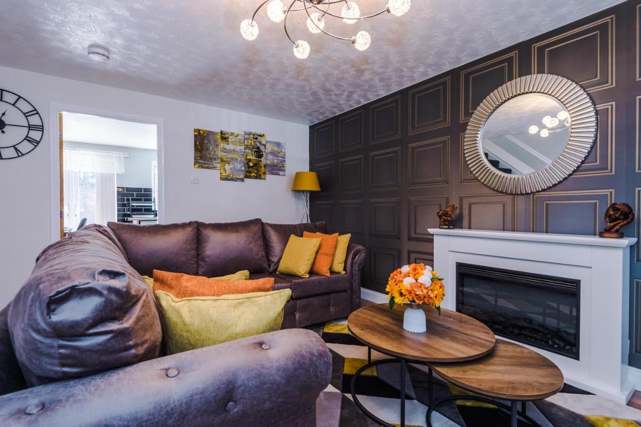 Stylish 4 Bedroom Home Close To Manchester City Centre Bagian luar foto