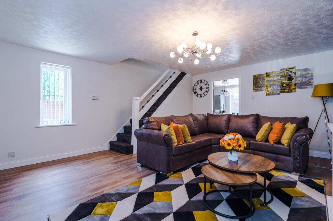 Stylish 4 Bedroom Home Close To Manchester City Centre Bagian luar foto