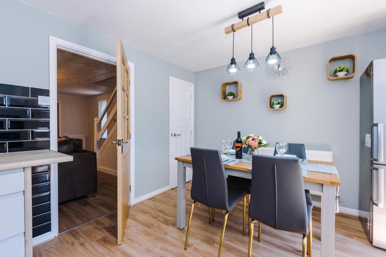 Stylish 4 Bedroom Home Close To Manchester City Centre Bagian luar foto